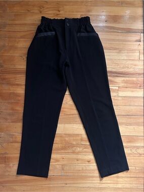 High-waisted black Dress Pants